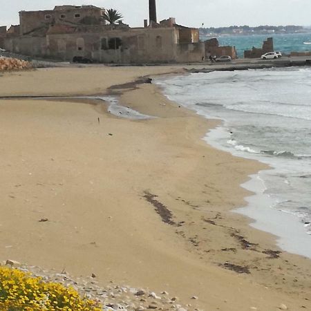 אבולה Appartamento Valeria Zona Mare מראה חיצוני תמונה